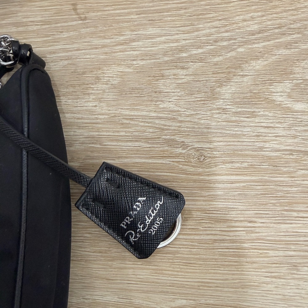Prada re-nylon 2005 Black Shoulder Bag Set - Picture 3 of 16